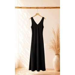 Vestido de tirantes negro