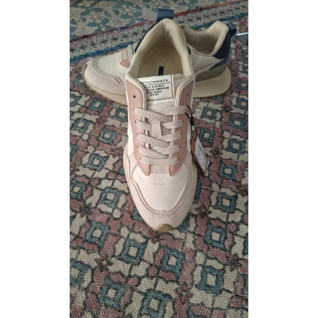 zapatilla deportiva