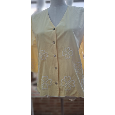 camisa bordada