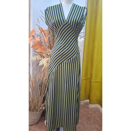 VESTIDO RAYA