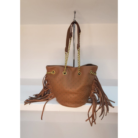 Bolso Tachuelas y Flecos